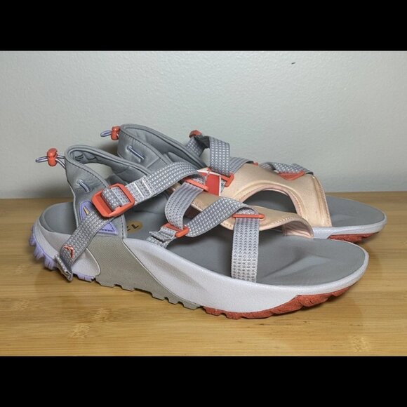 Size 12 - Nike Oneonta DJ6602-003 Melon Tint Arctic Orange Women's Sandals - Picture 1 of 9